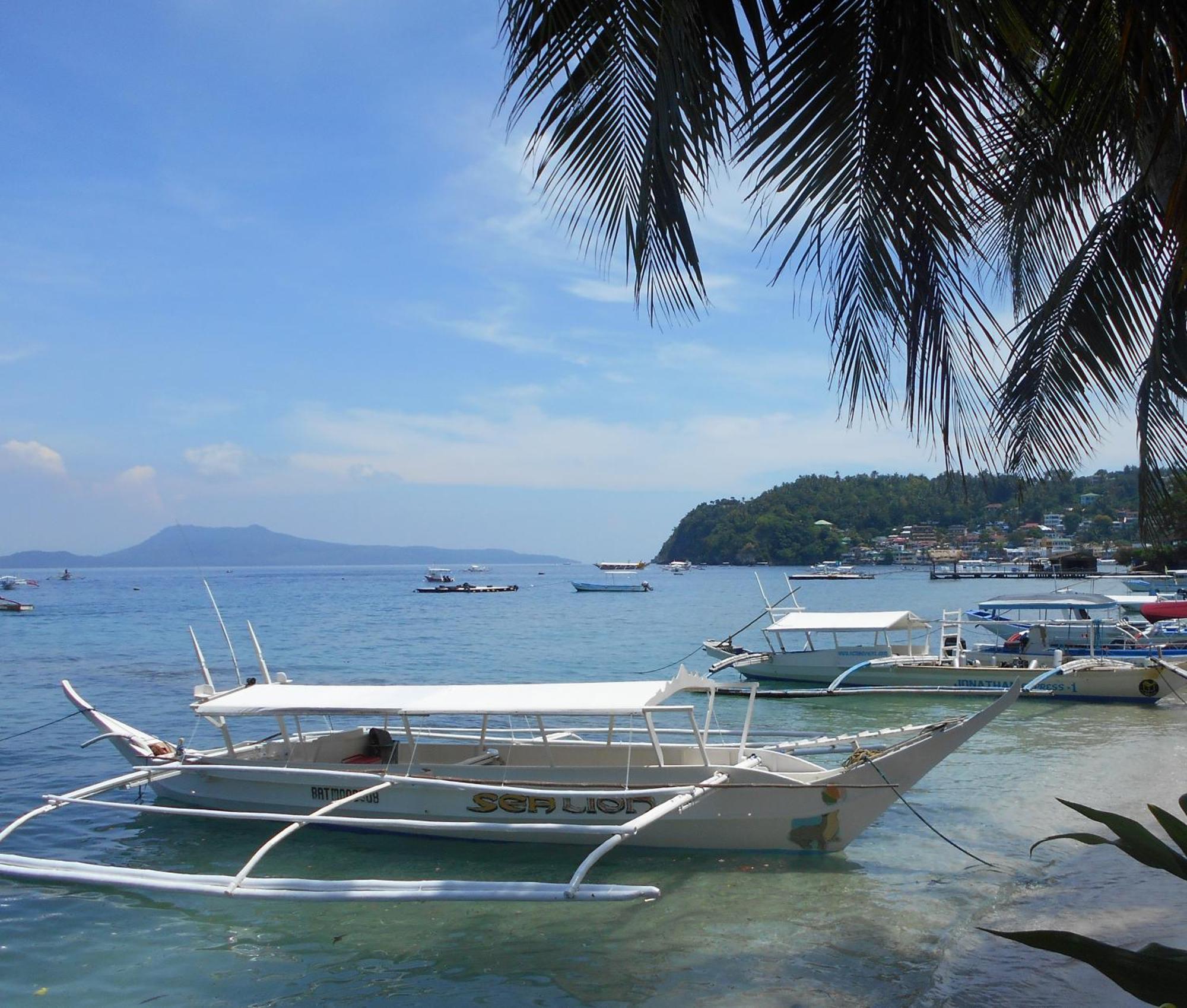 Out Of The Blue Resort Puerto Galera Exteriér fotografie